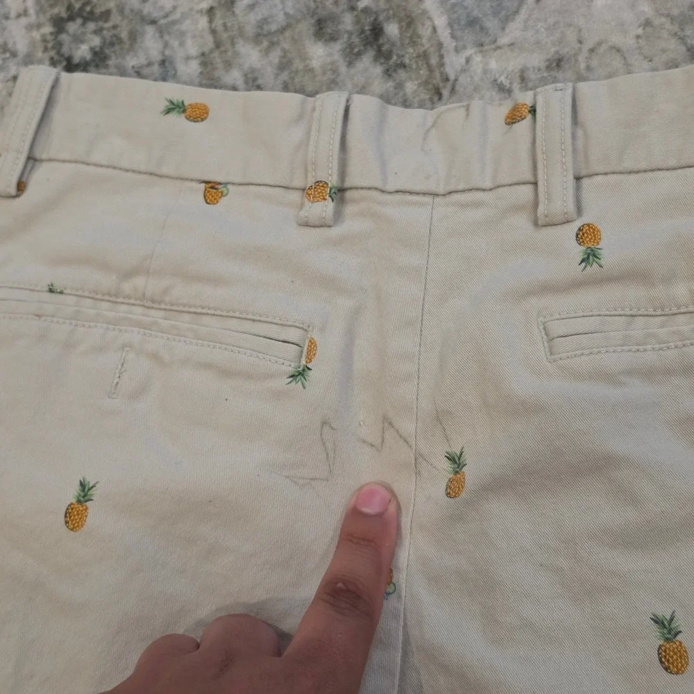Old Navy Mens 29 Ultimate Slim Built-In Flex Pineapple Khaki Chino Shorts Tan
